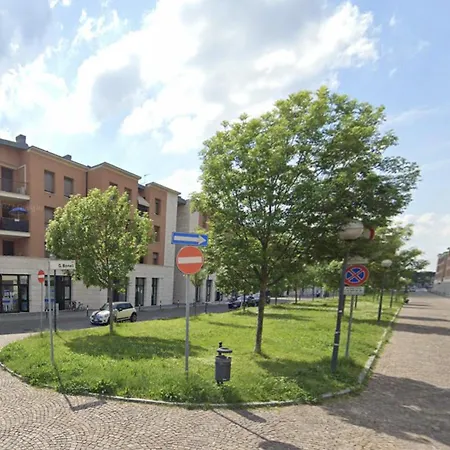 Stazione - Centro شقة